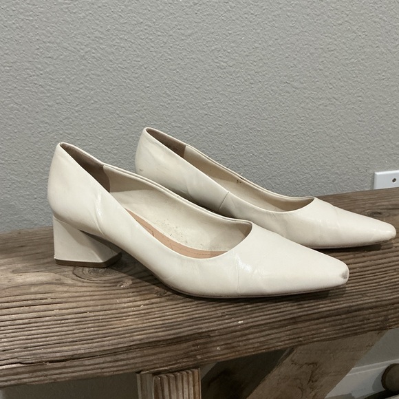 Franco Sarto Shoes - Franco Sarto Jesslyn Pumps White Leather Low Block Heel Size 11